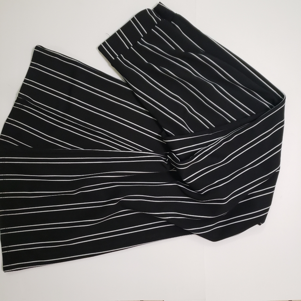 Used stretch striped pants